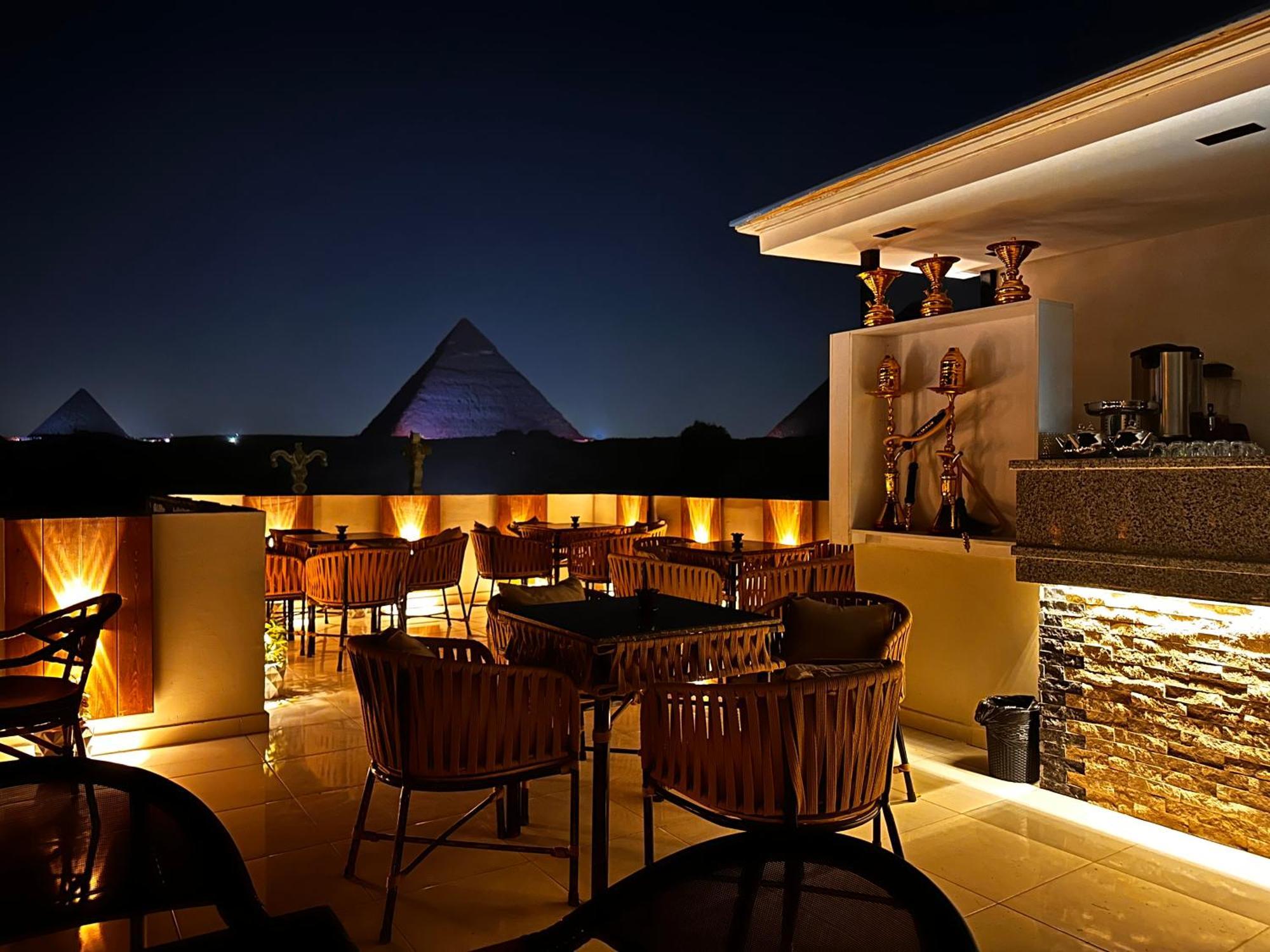 ホテル Pyramids On The Spot View Kafret el-Gabal エクステリア 写真